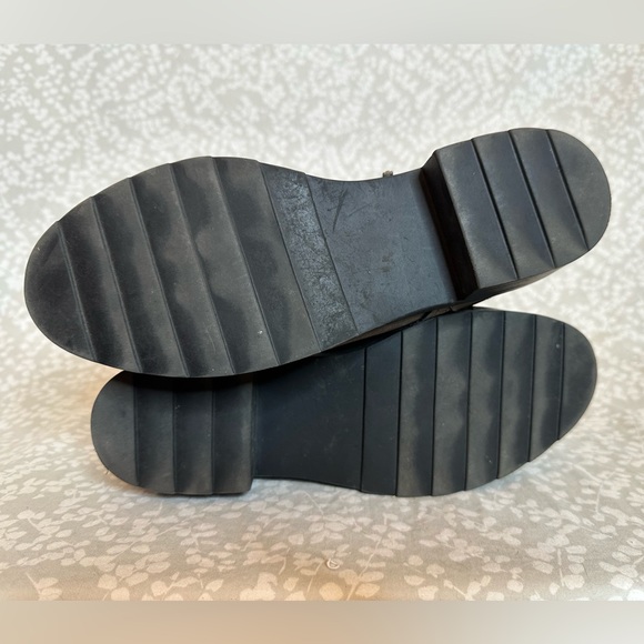 Madden Girl By Steve Madden Women's Combat Booties Grey/Black Size US 8.5 - Picture 5 of 8